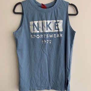 Nike Sportswear Workout Tank